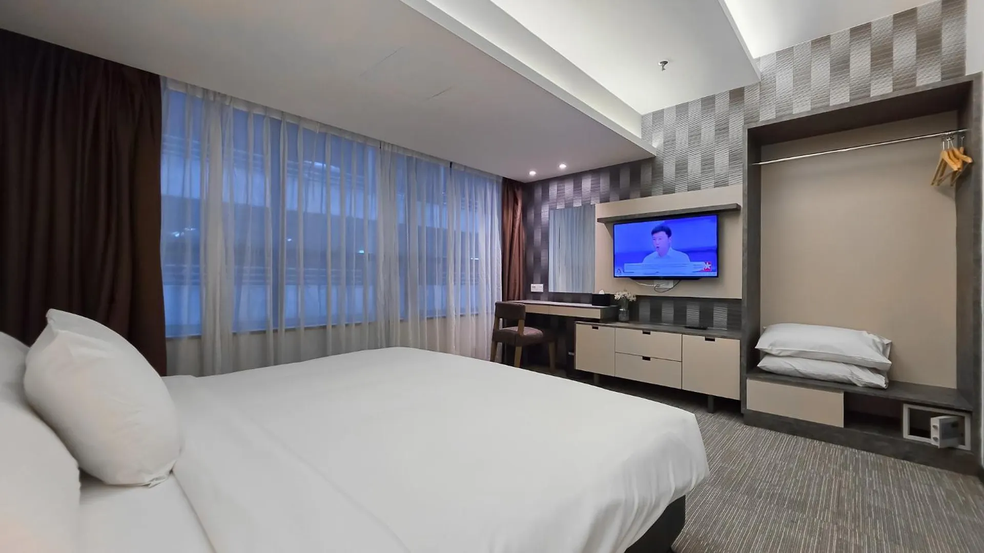 Fives Hotel Dnp 新山