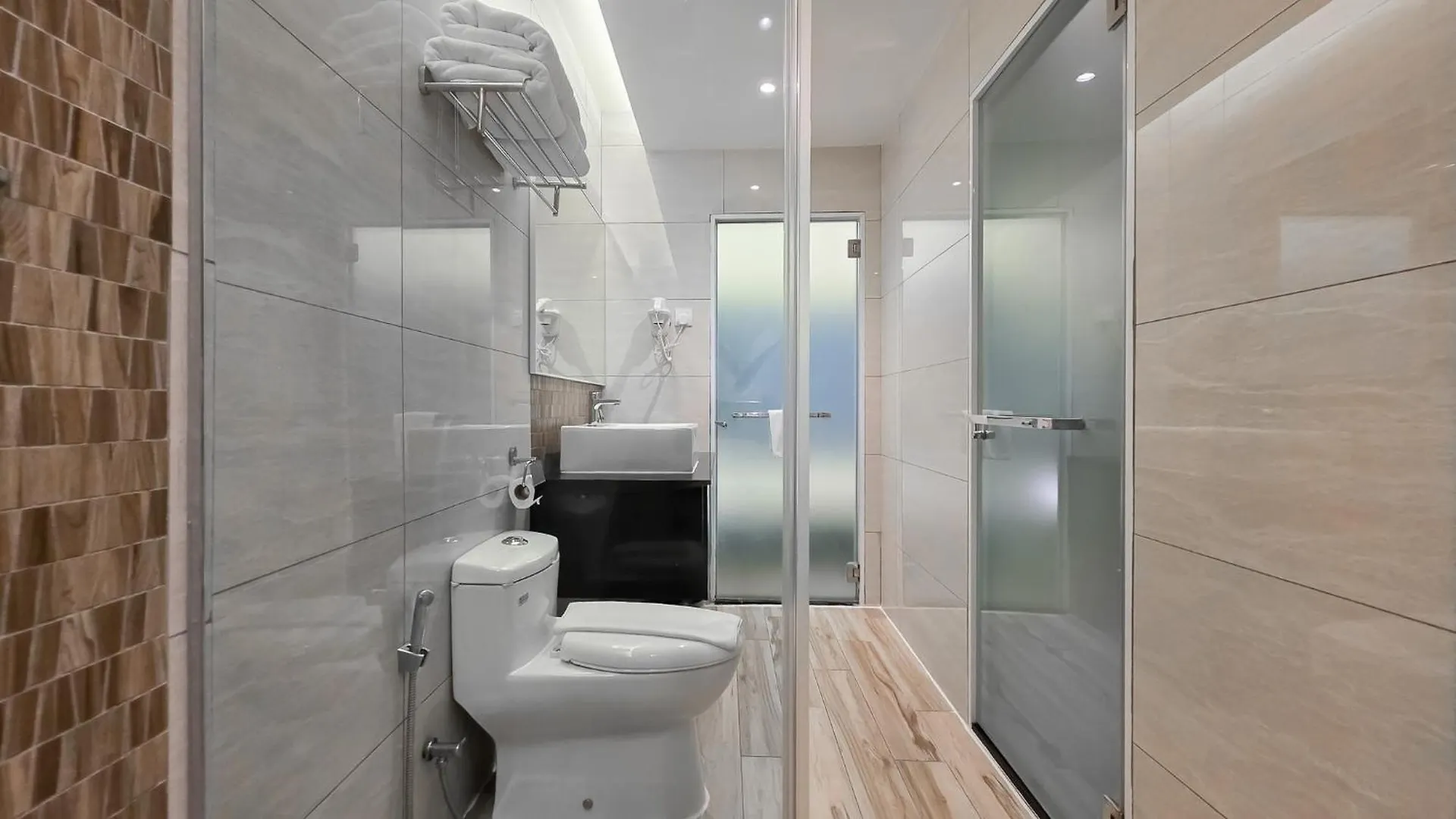 Fives Hotel Dnp 新山 马来西亚