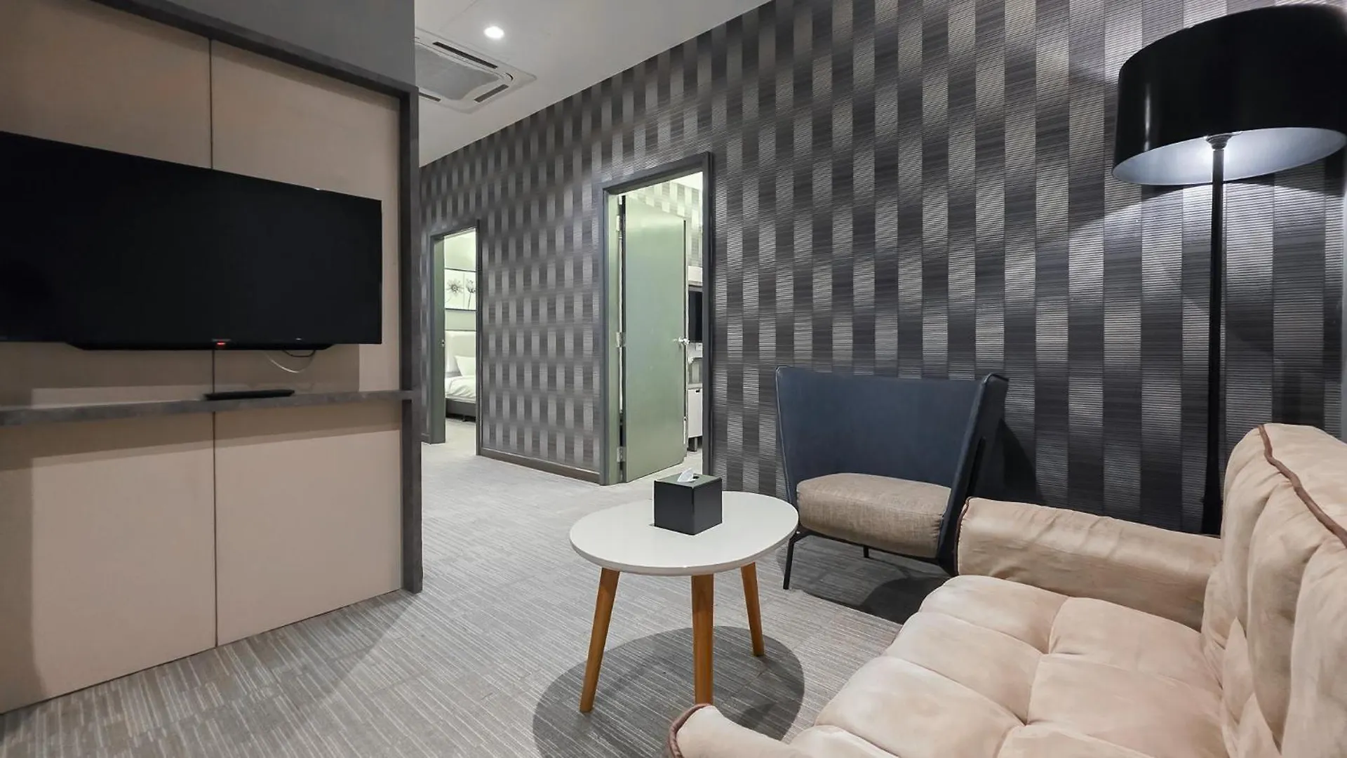 Fives Hotel Dnp 新山