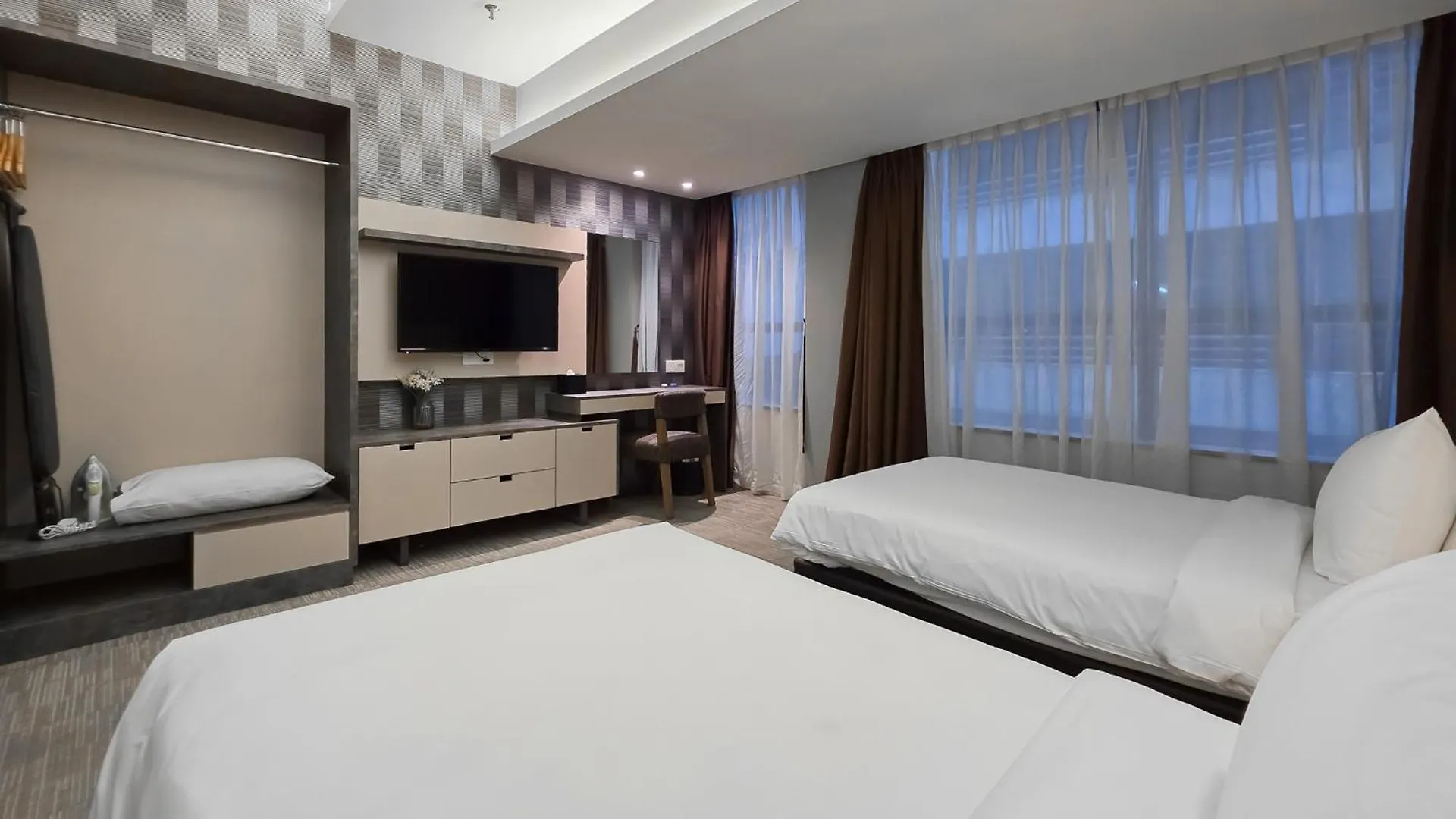 Fives Hotel Dnp Johor Bahru